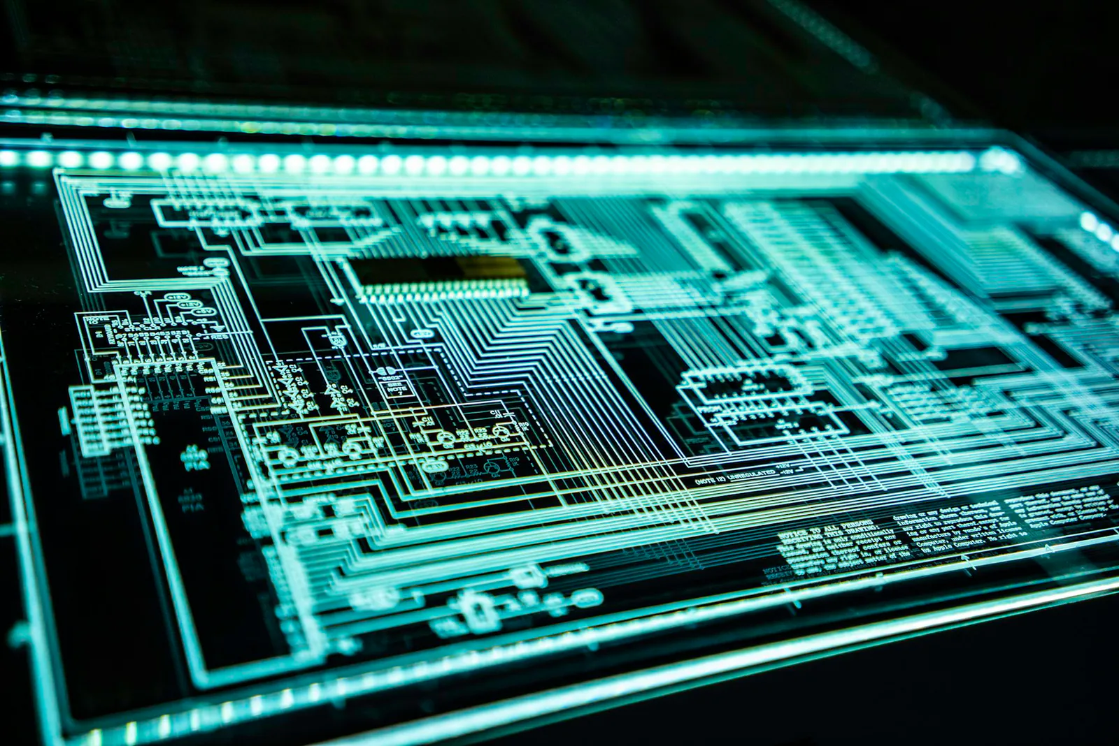 Cybersecurity-Operations – weQon validiert digitale Resilienz mit Purple Teaming, Threat Intelligence und NIS2-konformer Infrastruktur.